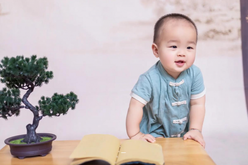 江西六个月宝宝可以坐吗