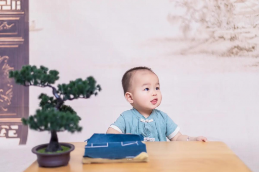 江西宝宝6个月可以坐吗